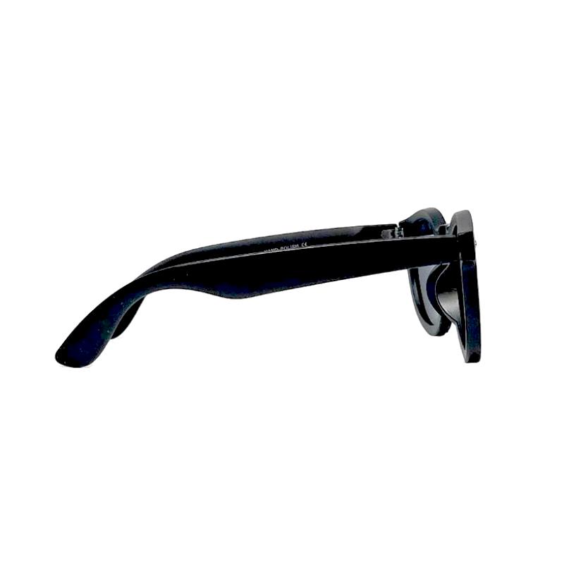 women's matte black frame wayfarer sunglasses