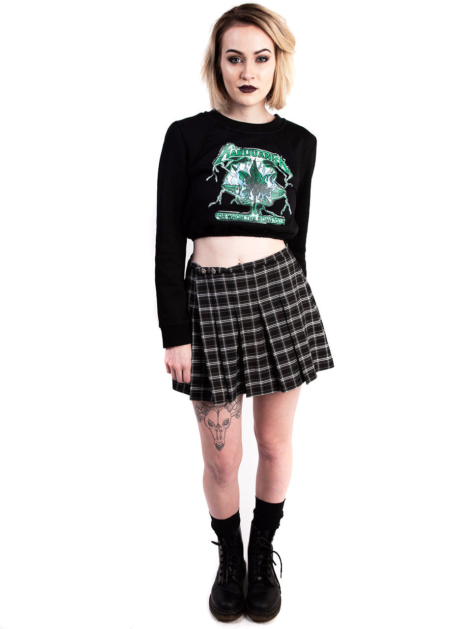 HLZBLZ hellz bellz X belle of the brawl marijuanica black fleece pullover styled look outfit