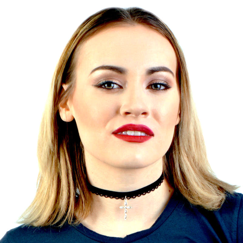 Vanessa Mooney The Black Lace Cross Choker